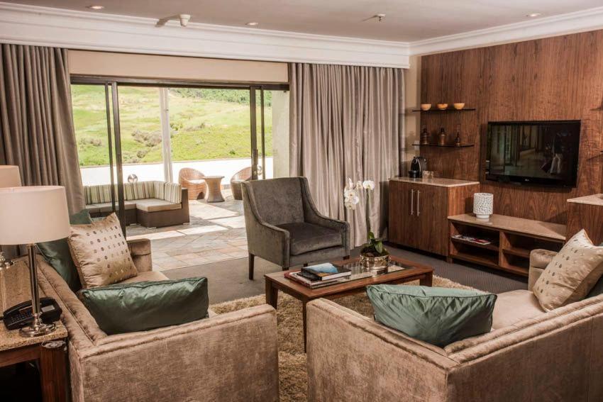 Drakensberg Sun Resort Cathkin Park المظهر الخارجي الصورة