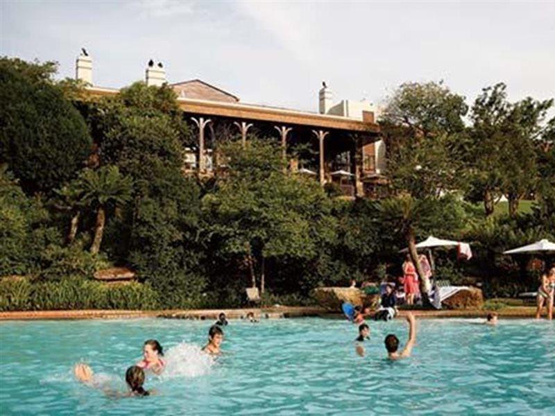 Drakensberg Sun Resort Cathkin Park المظهر الخارجي الصورة